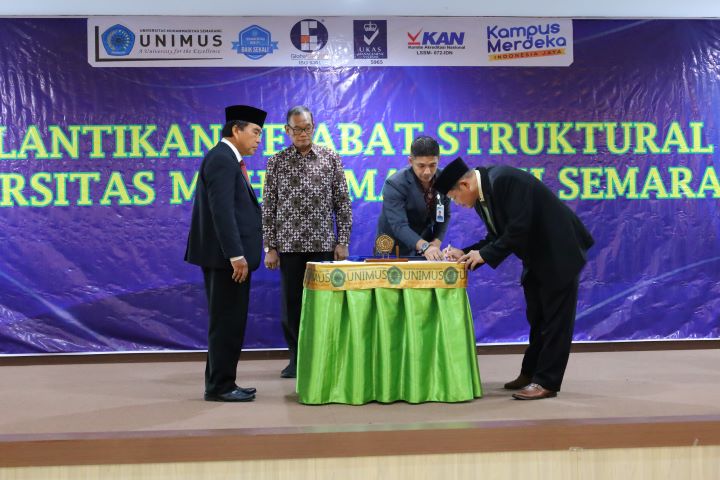 Rektor Unimus Lantik Pejabat Struktural Baru Periode