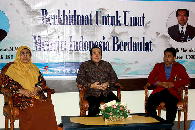 Read more about the article Wakil Ketua DPR RI Kunjungi Unimus