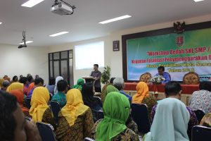 Read more about the article UNIMUS Tuan Rumah “Workshop Bedah SKL SMP/MTS ” Dinas Pendidikan Kota Semarang