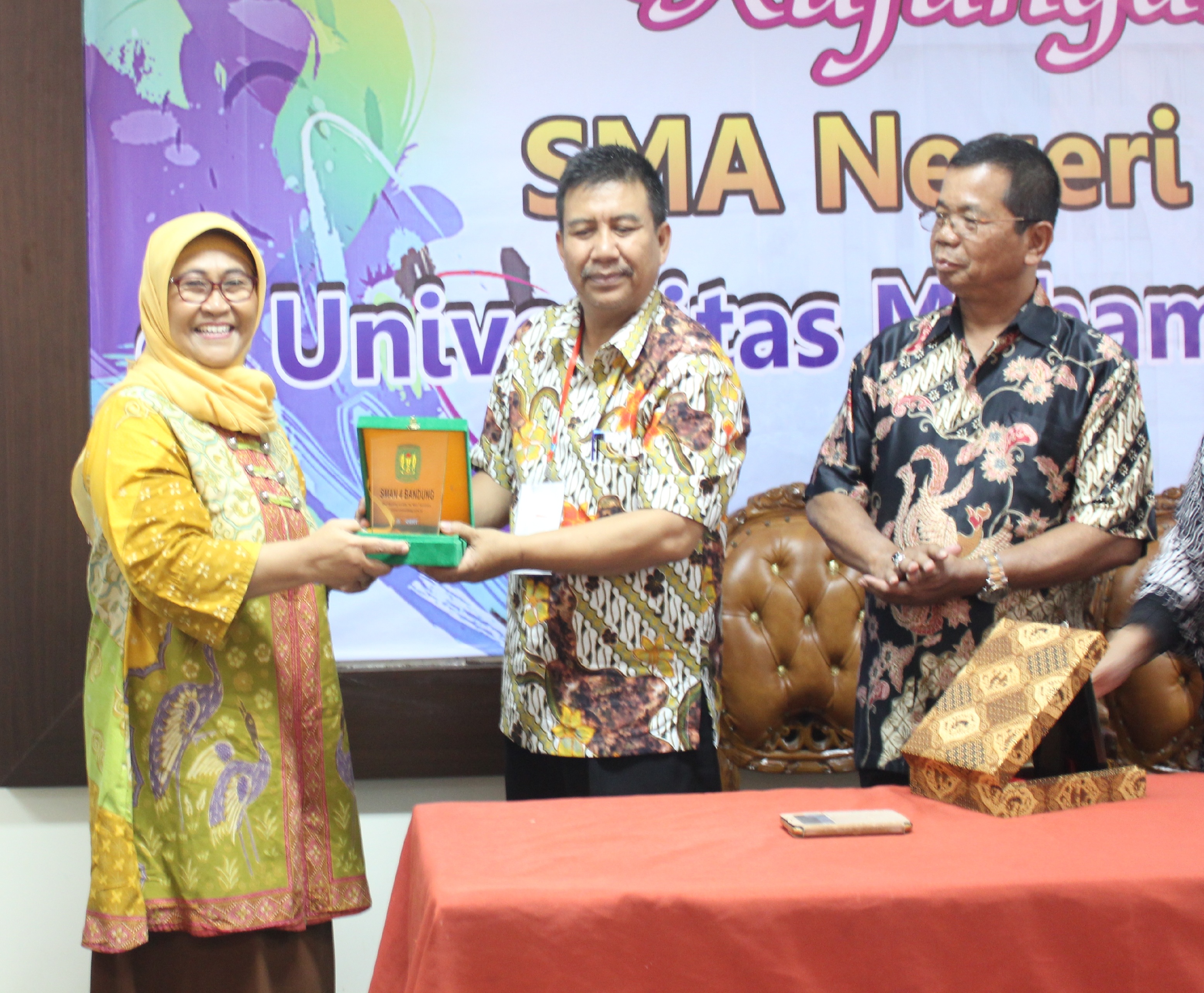 Read more about the article Unimus Terima Kunjungan Kerja SMA Negeri 4 Bandung