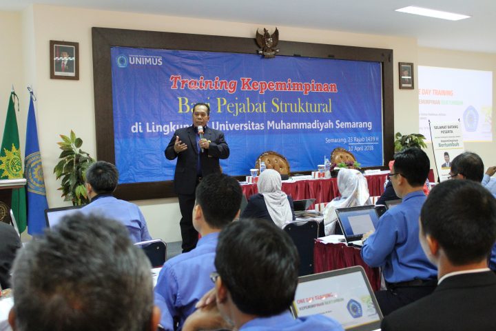 Read more about the article Unimus Gelar One Day Training “Kepemimpinan Bertumbuh”