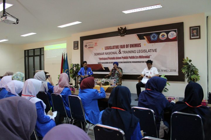 Read more about the article Berikan Edukasi Politik, Unimus Gelar Seminar Nasional dan Training Legislative