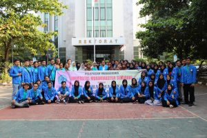 Read more about the article Unimus Lepas 57 Mahasiswa Ikuti KKN Muhammadiyah Untuk Negeri