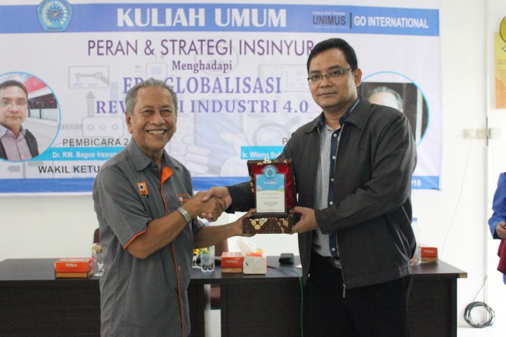Read more about the article FT Unimus Gelar Kuliah Umum Hadapi Revolusi Industri 4.0