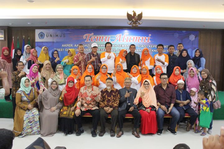 Read more about the article FIKKES Unimus Sukses Gelar Temu Alumni