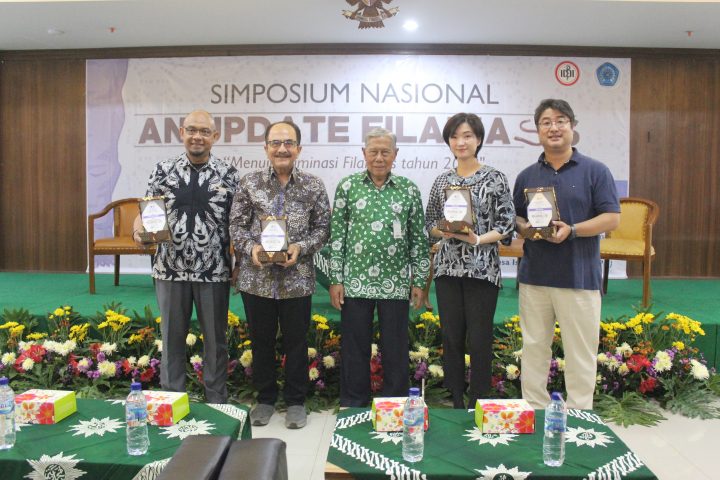 Read more about the article FK Unimus Gelar Simposium Nasional “Menuju Eliminasi Filariasis Tahun 2020”