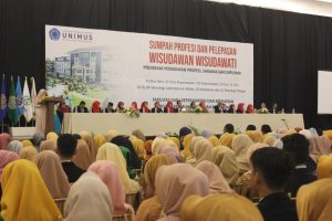 Read more about the article Fikkes Unimus Gelar Angkat Sumpah Profesi & Pelepasan Lulusan