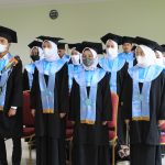 Dekan  Resmi Melepas 18 Wisudawan dan Wisudawati FMIPA Unimus