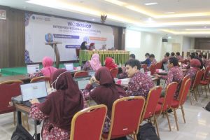 Read more about the article Tingkatkan Skill Kolaboratif, LP3M Unimus Gelar Workshop Interprofessional Education (IPE)