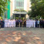 MENDUNIA, REKTOR UNIMUS LEPAS 14 LULUSAN PERAWAT BEKERJA DI JEPANG