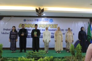 Read more about the article FIKKES Unimus angkat Sumpah Profesi 148 Tenaga Kesehatan Periode Maret 2024