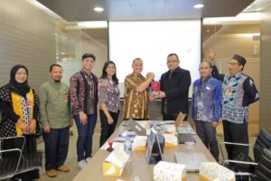 Read more about the article S1 Informatika UNIMUS Kembangkan Kemitraan dan Kerjasama dengan Bakrie Center Foundation