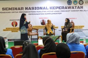 Read more about the article SEMINAR NASIONAL KEPERAWATAN ANAK