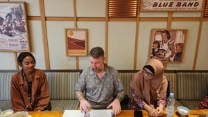 Read more about the article Kunjungan dan Inisiasi Kerjasama Universitas Muhammadiyah Semarang dengan Calowry Inc, Kanada