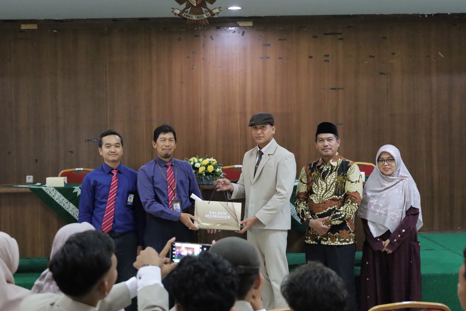Read more about the article Unimus Terima Kunjungan Akademik dari Pondok Pesantren Muhammadiyah IMBS Pekajangan Pekalongan