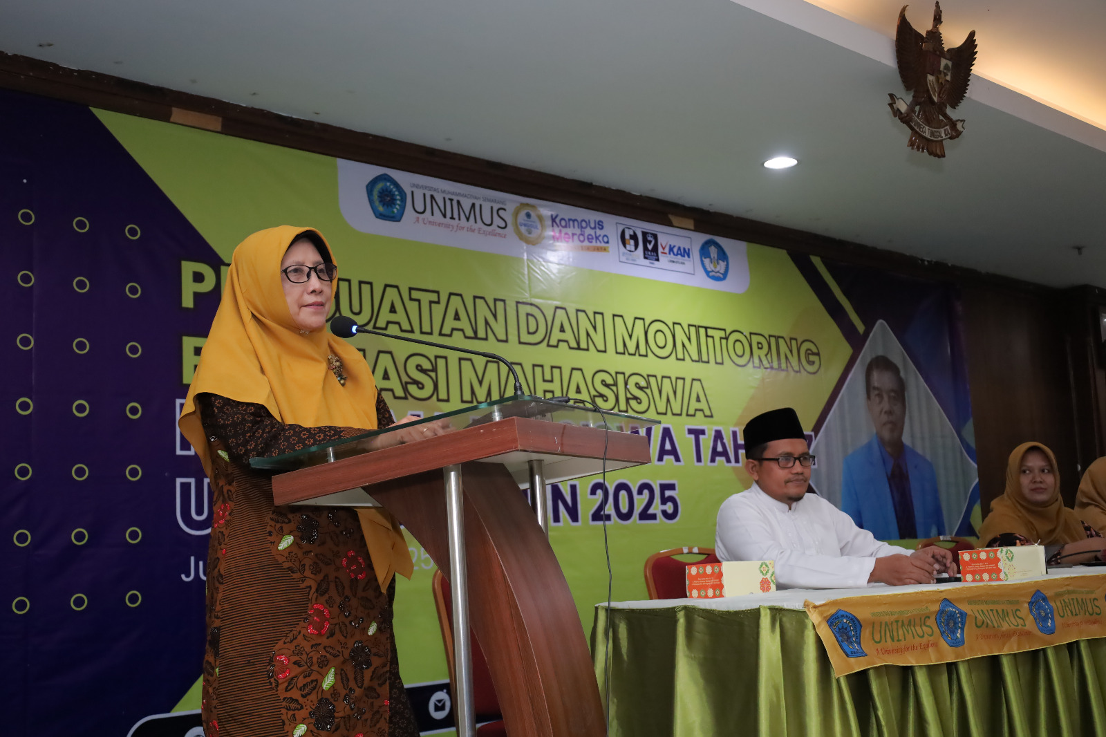 Read more about the article Unimus adakan Penguatan dan Monev Mahasiswa Penerima Beasiswa Tahfidz