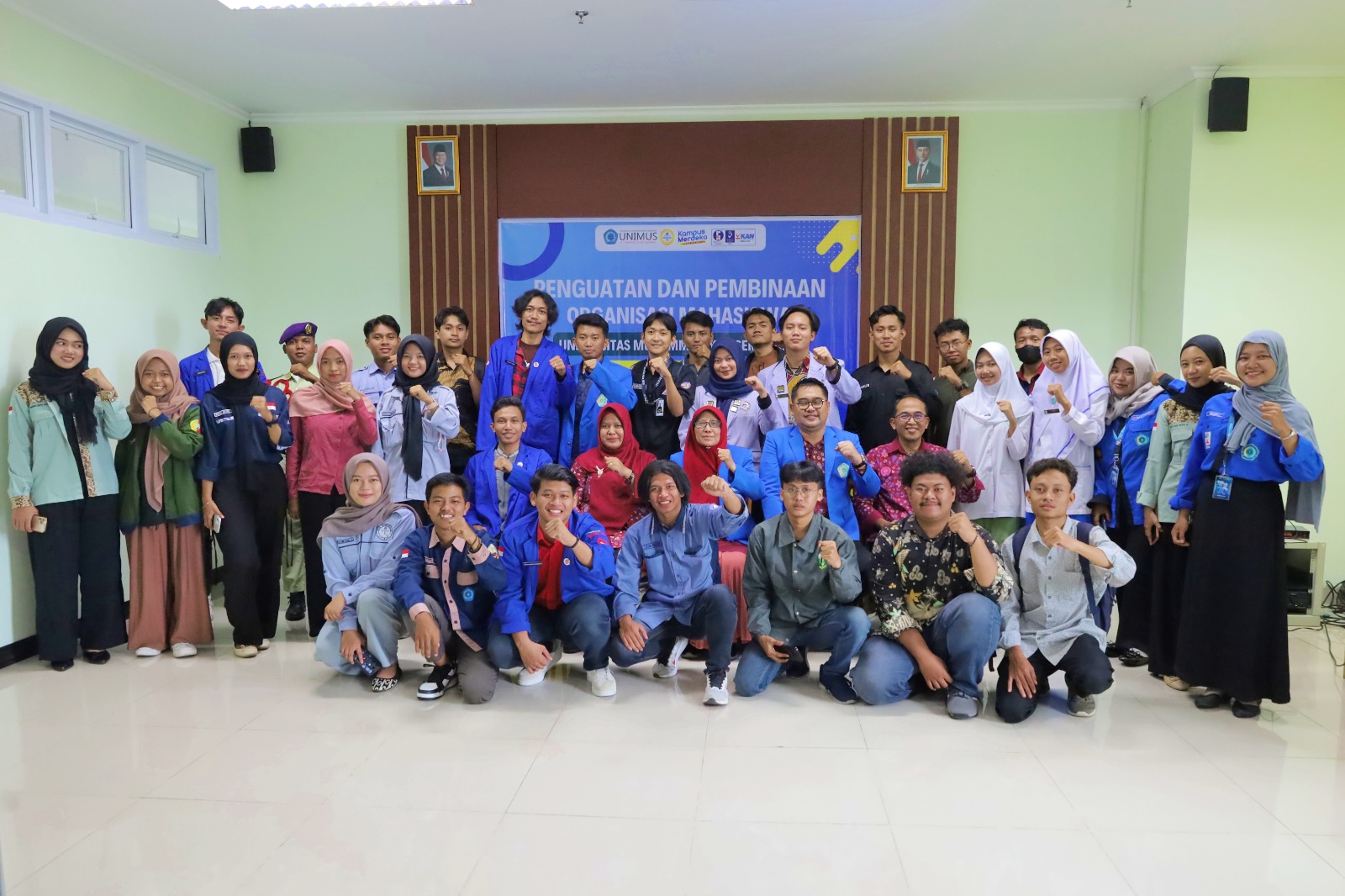 Read more about the article UNIMUS Gelar Penguatan dan Pembinaan Organisasi Mahasiswa