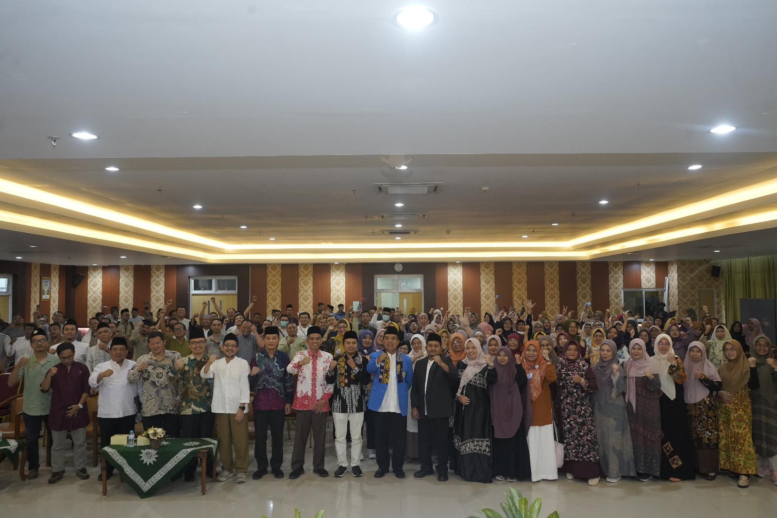 Read more about the article Pra Baitul Arqam 2025: UNIMUS Teguhkan Komitmen Keislaman dan Kepemimpinan Pegawai