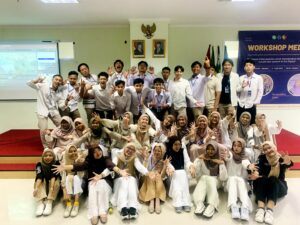 Read more about the article Tingkatkan Kemampuan dalam Bidang Media Kominfo Hizbul Wathan Unimus Gelar Workshop