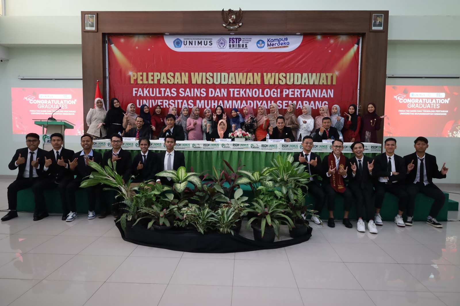 Read more about the article FSTP Unimus melepas sebanyak 41 lulusan Calon Wisudawan/wati Pada Wisuda Ke-46 Periode Juni 2025