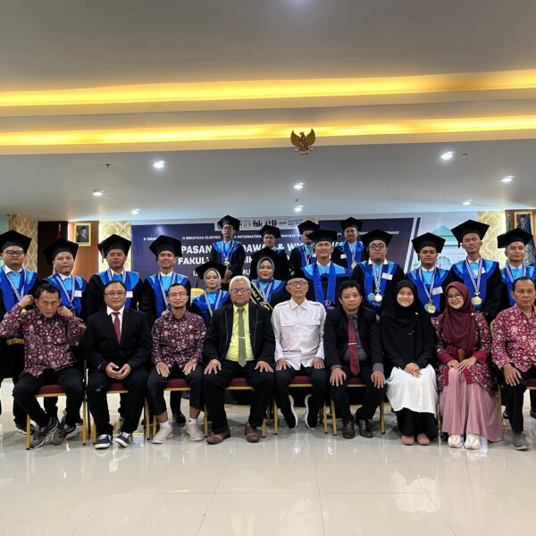 FTIK Unimus Lepas 43 Lulusan pada Wisuda ke-46 Periode Juni 2025