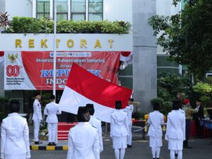 Read more about the article Unimus Gelar Upacara Peringatan HUT Ke-80 RI, Kobarkan Semangat Kontribusi untuk Indonesia Maju
