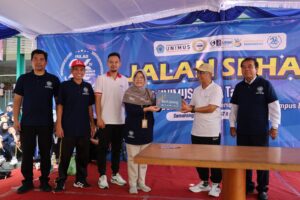 Read more about the article Unimus Gelar Jalan Sehat Semarakkan Milad ke-26 Tahun