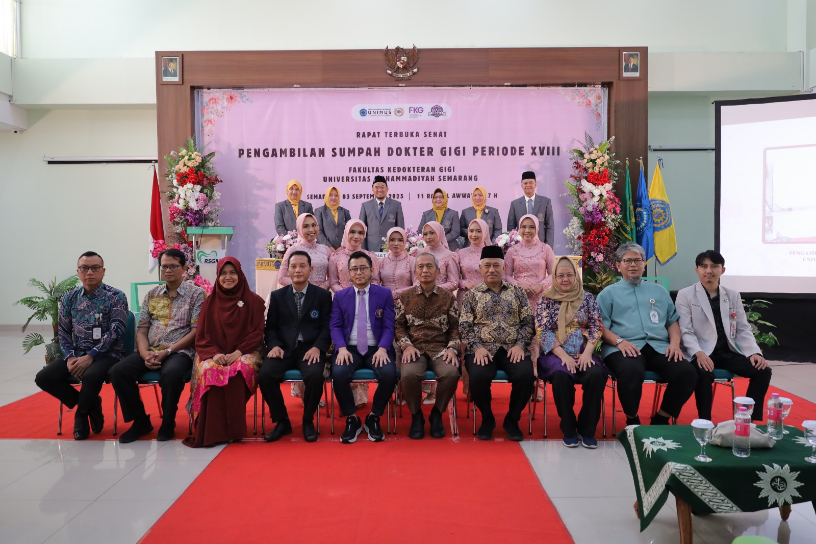 Read more about the article FKG Unimus Lantik 6 Dokter Gigi Baru, Tekankan Pentingnya Kompetensi dan Etika