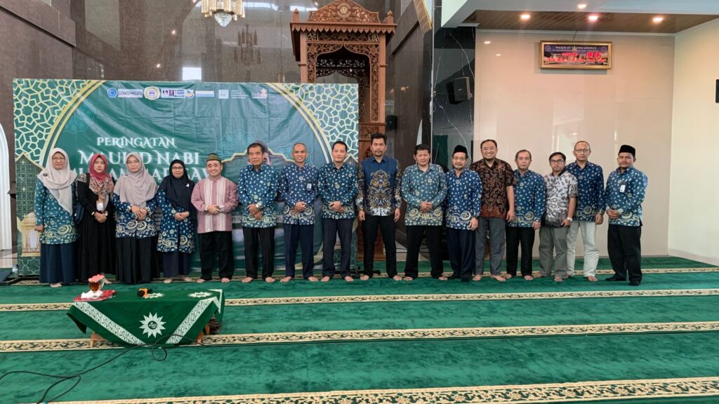 Unimus Gelar Pengajian Kamis Pagi Peringati Maulid Nabi Muhammad SAW 1447 H, Rektor Umumkan Capaian 4.000 Mahasiswa Baru
