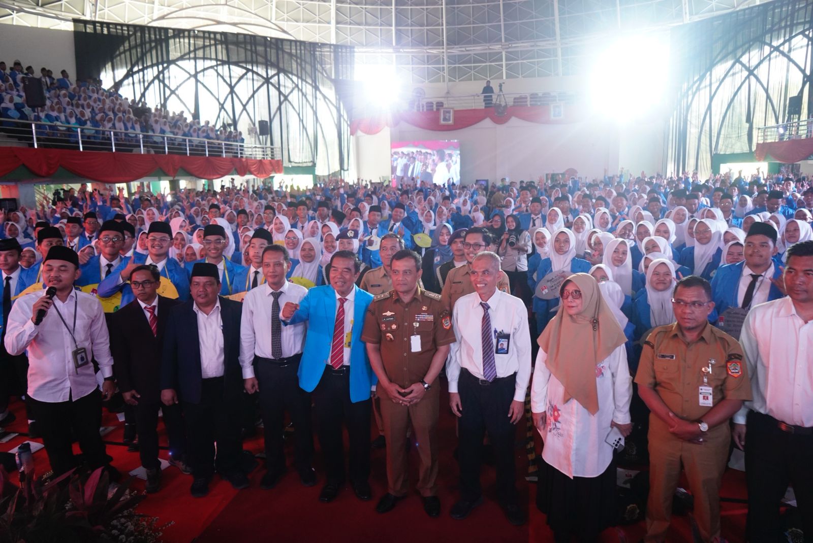 Read more about the article Gubernur Jawa Tengah Isi Kuliah Umum di Masta Unimus 2025/2026
