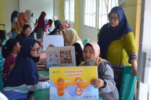 Read more about the article UNIMUS Berdayakan Kader Kesehatan untuk Tekan Risiko Infeksi di Pelayanan Gigi dan Mulut