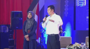 Read more about the article Wakil Rektor IV Unimus Kenalkan Lingkungan kampus kepada Mahasiswa Baru, serta Tekankan Pentingnya K3L, Internasionalisasi, dan Kerja Sama