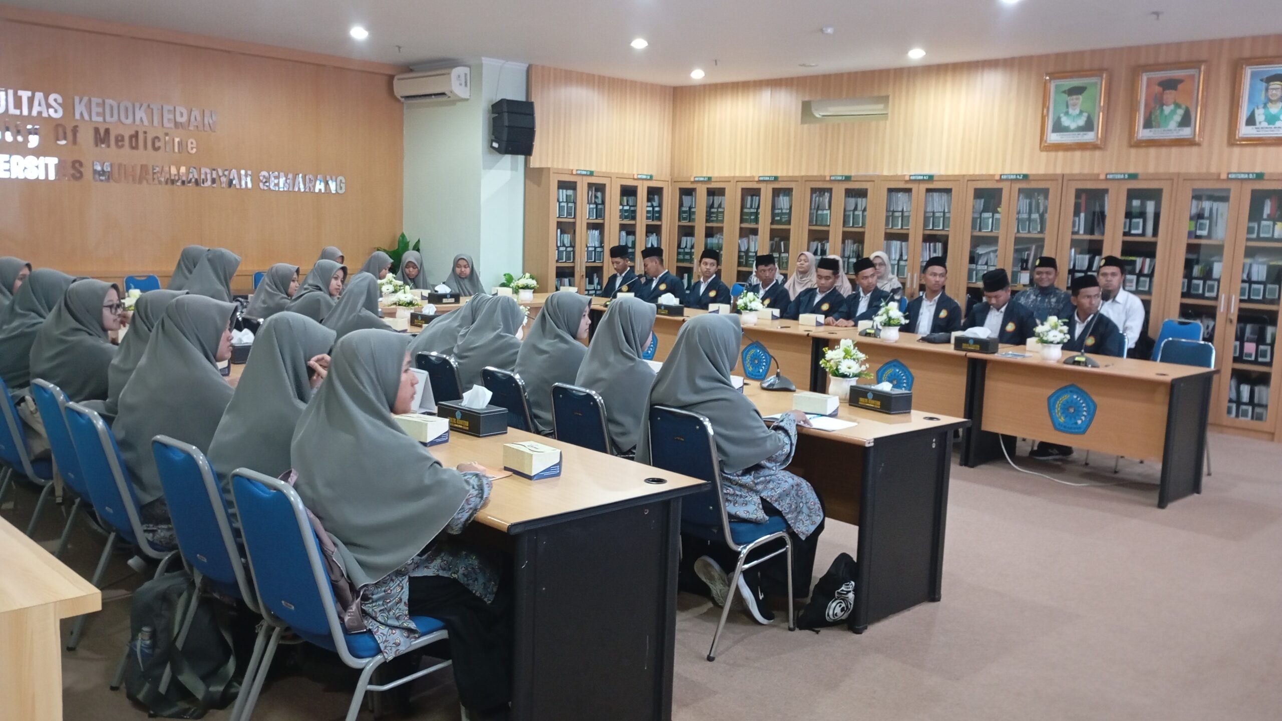 Read more about the article Unimus Terima Kunjungan MA Muhammadiyah Roudhotun Nasyi’in Klaten