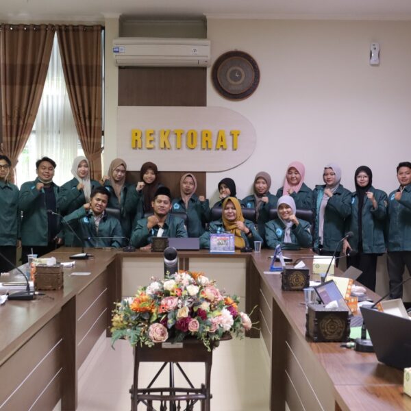 Unimus Lepas Kontingen Mahasiswa untuk MTQN 2025