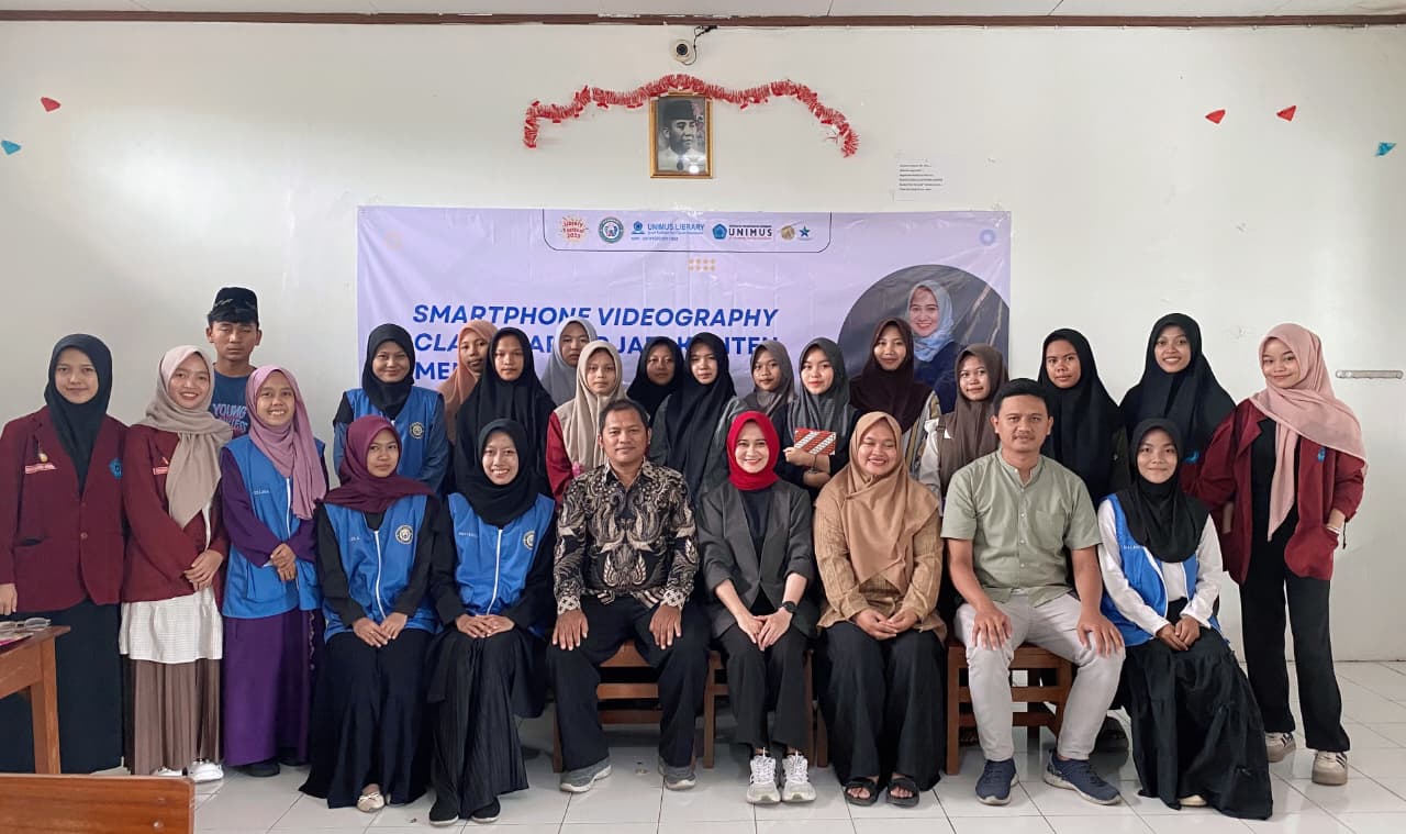 Read more about the article Bekali Pemuda Keterampilan Digital Guna Promosi Potensi Desa, PPK Ormawa AR Fachruddin dan UPT Perpustakaan UNIMUS Gelar Kelas Videografi