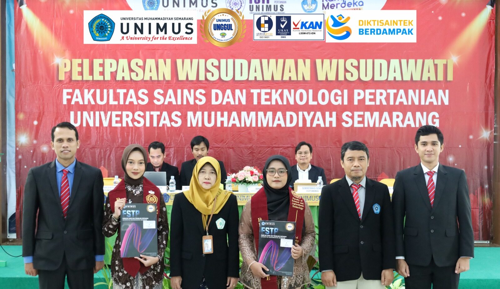 Read more about the article FSTP Unimus Lepas 92 Lulusan, Dekan Tekankan Pentingnya Kontribusi Ilmu bagi Masyarakat