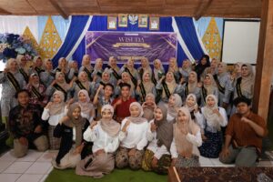 Read more about the article Wisuda Sekolah Perempuan Plus jadi Wujud Nyata Pemberdayaan Ekonomi dan Kemandirian Perempuan Desa Kandangrejo