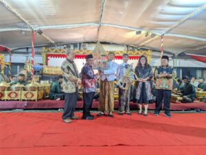 Read more about the article Ketua PWM Jateng Tafsir: Muhammadiyah Tidak Menolak Budaya, Wayang Kulit Adalah Sarana Dakwah