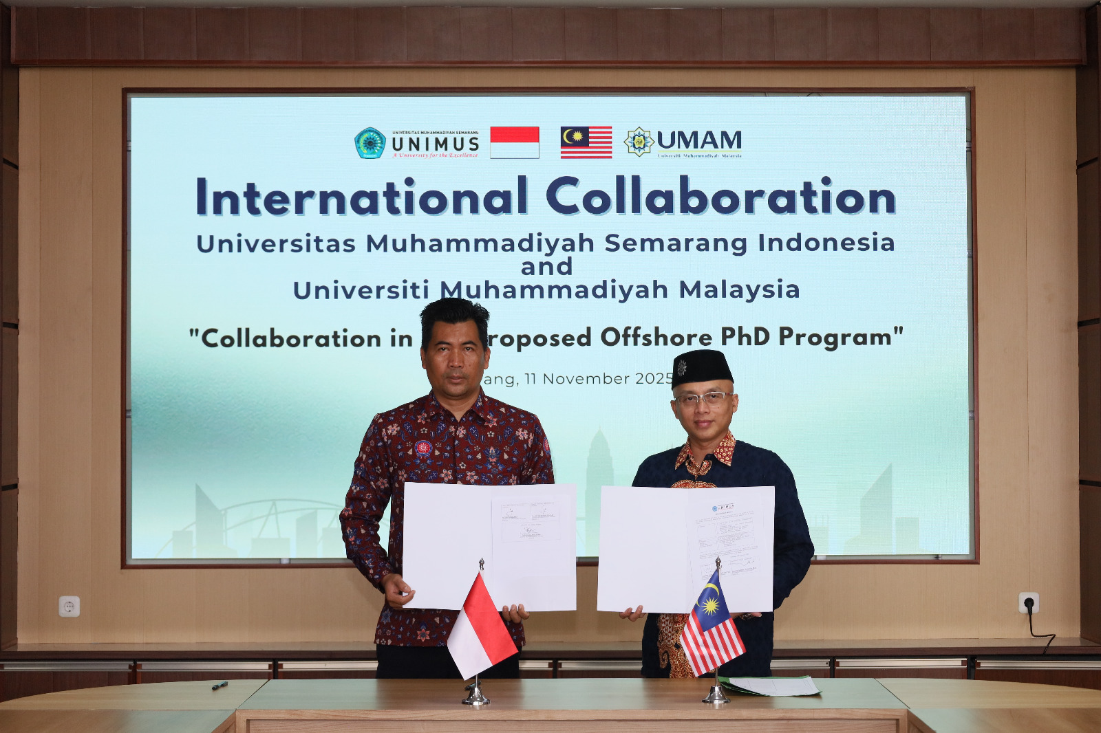 Read more about the article Penandatanganan Implementation of Agreement (IA) FEB, FIPH, Pascasarjana UNIMUS & UMAM Malaysia – Collaboration in the Proposed Offshore PhD Program