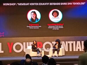 Read more about the article Perkuat Literasi Sains Digital, UNIMUS Hadir dalam Seminar & Workshop Nasional FYP