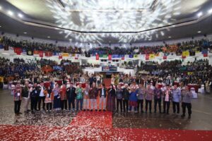 Read more about the article Kontingen PPK Ormawa dan Kontes Kapal Indonesia Unimus Hadiri Pembukaan Abdidaya Ormawa & KKI 2025 di UMM Malang