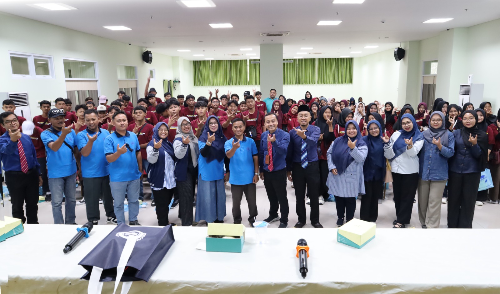 Read more about the article Unimus Terima Kunjungan Studi SMA Muhammadiyah 3 Comal, Kenalkan Kampus Hijau dan Peluang Melanjutkan Studi