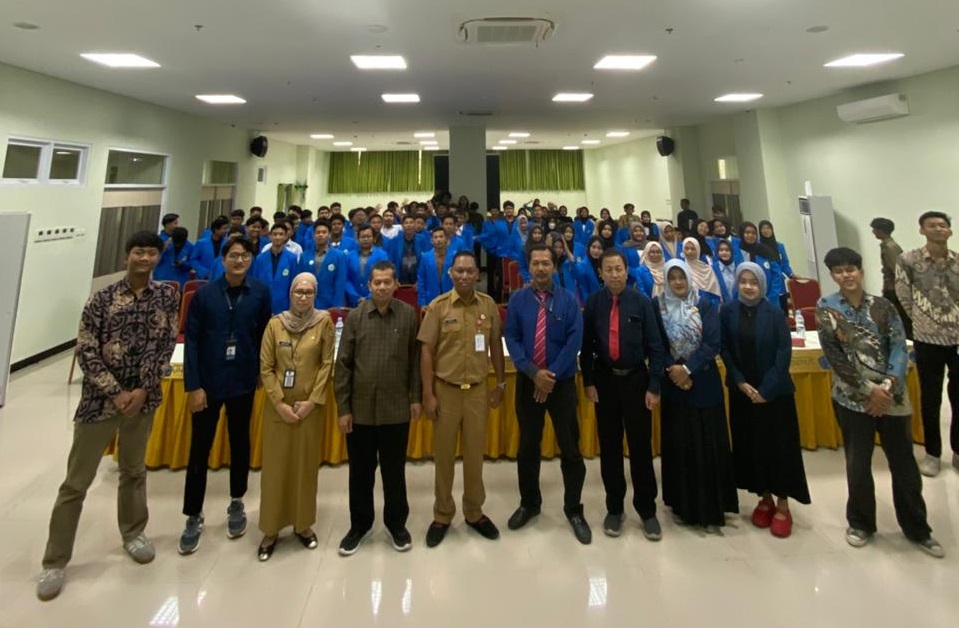 Read more about the article Prodi S1 Rekayasa Sipil Gelar Kuliah Umum Bahas Pengendalian Banjir di Kota Semarang