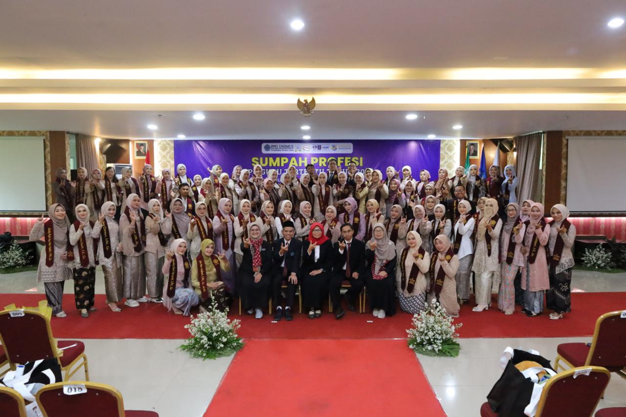 Read more about the article UNIMUS Laksanakan Sumpah Profesi 2.696 Guru Profesional PPG Guru Tertentu di Tahun 2025