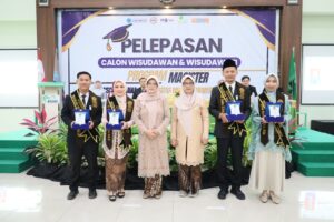 Read more about the article Pascasarjana Unimus Lepas 36 Calon Wisudawan & Wisudawati, Tekankan Integritas dan Profesionalisme