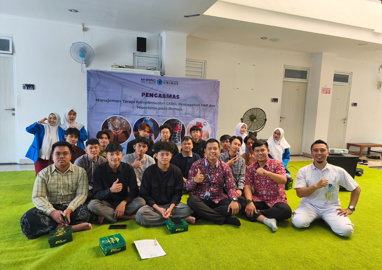 Read more about the article Gerakan Sehat Berbasis Pesantren: Pengabdian Masyarakat Prodi Spesialis Keperawatan Medikal Bedah UNIMUS di Pondok Pesantren Putra UNIMUS Semarang