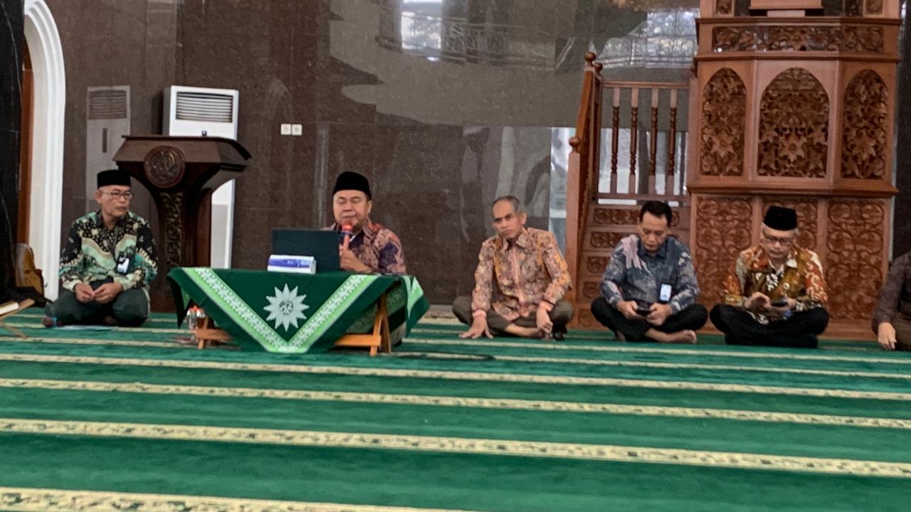 Read more about the article Pengajian Kamis Pagi, Tekankan Peningkatan Ketakwaan Pasca-Ramadan