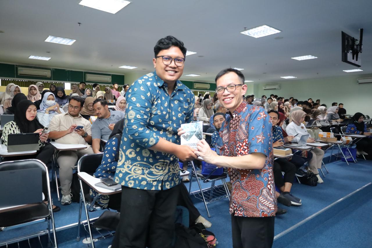 Read more about the article UNIMUS Gelar Workshop Strategis Roadmap Guru Besar dan Publikasi Scopus bagi Dosen dan Mahasiswa FK