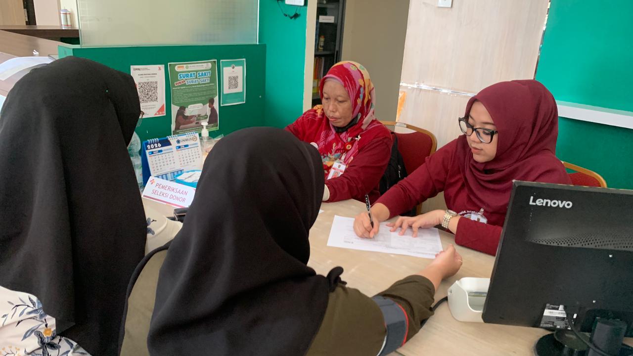 Read more about the article Setetes Darah, Sejuta Harapan Kolaborasi Klinik Pratama Unimus dan Rumah Sakit Daerah KRMT Wongsonegoro untuk Kemanusiaan