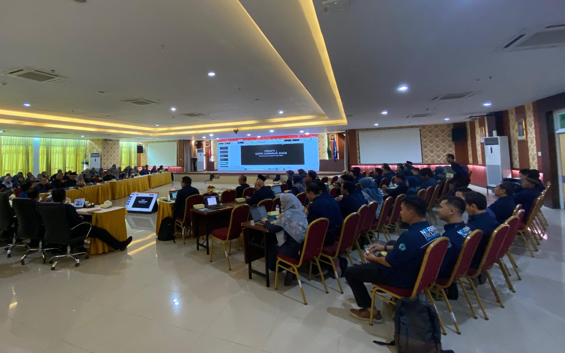 Read more about the article Menenun Arah, Menguatkan Langkah, Pimpinan Unimus Satukan Visi Pengembangan Kampus